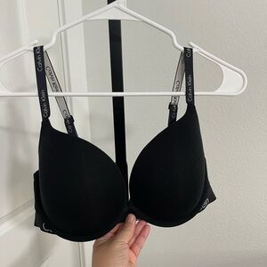 Calvin Klein Bra In Black